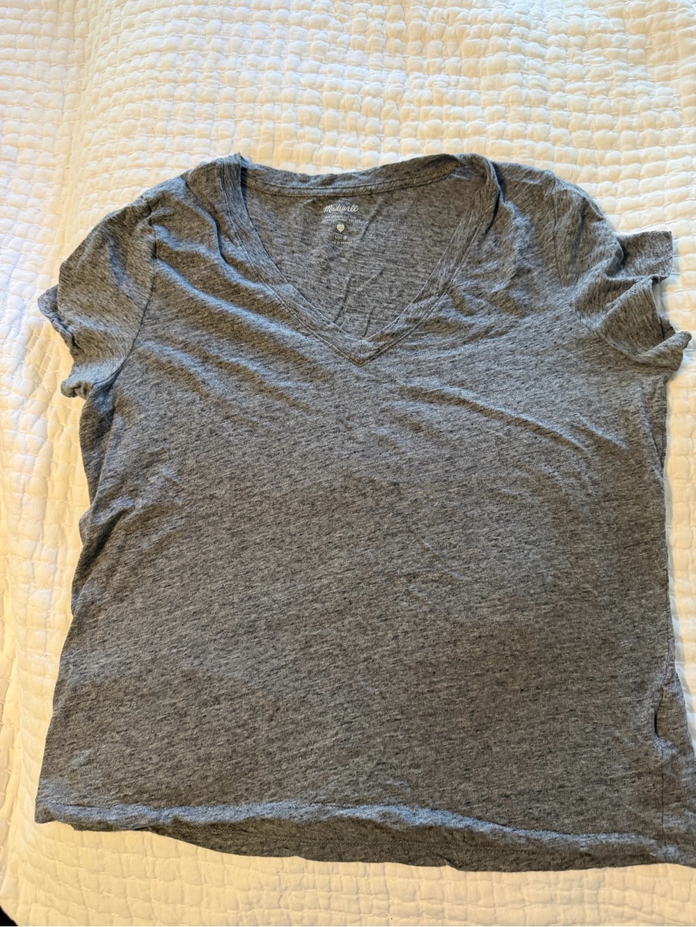Madewell V-Neck Women's Tee - Gray
